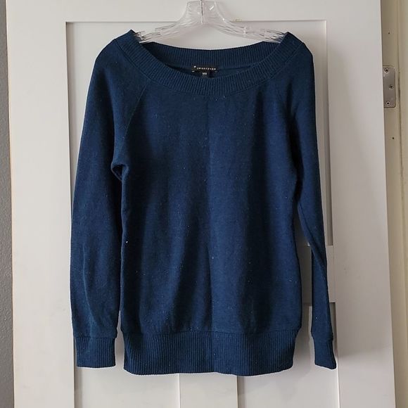 Forever 21 Sweaters - Forever 21 Blue Sweater